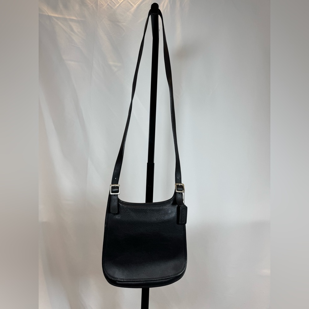 Vintage Coach 9131 Black Glovetanned Leather Saddle / Courier Crossbody Bag 90’s